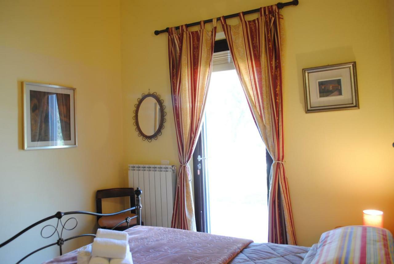 Agriturismo Melograno D'Oro 巴多利诺 外观 照片